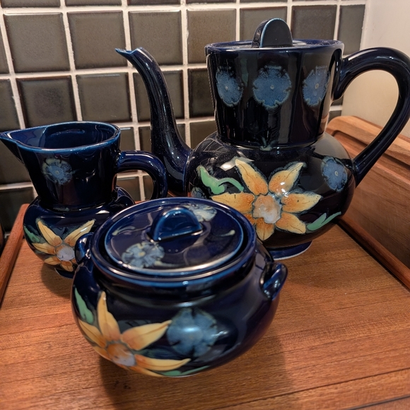 Japanese Cobalt Blue Tea Set - Picture 2 of 6
